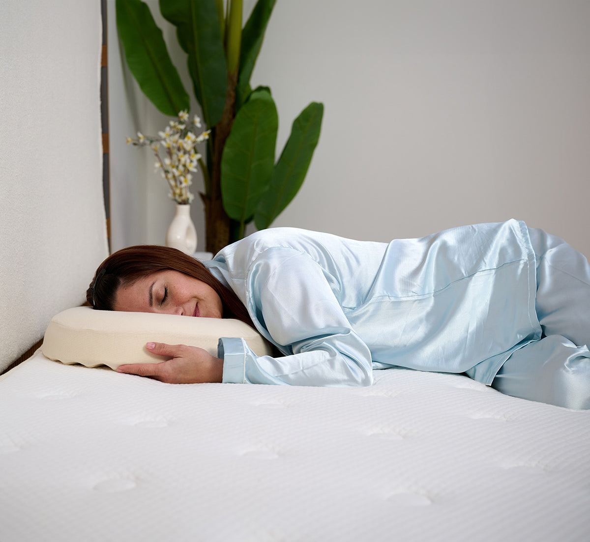 Latex pillow deals big w