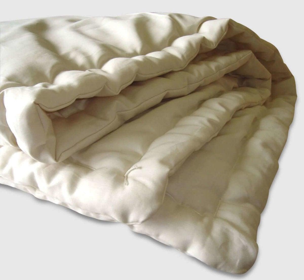 Made in USA Heavy Weight Natural Wool Comforter - Queen - HLO